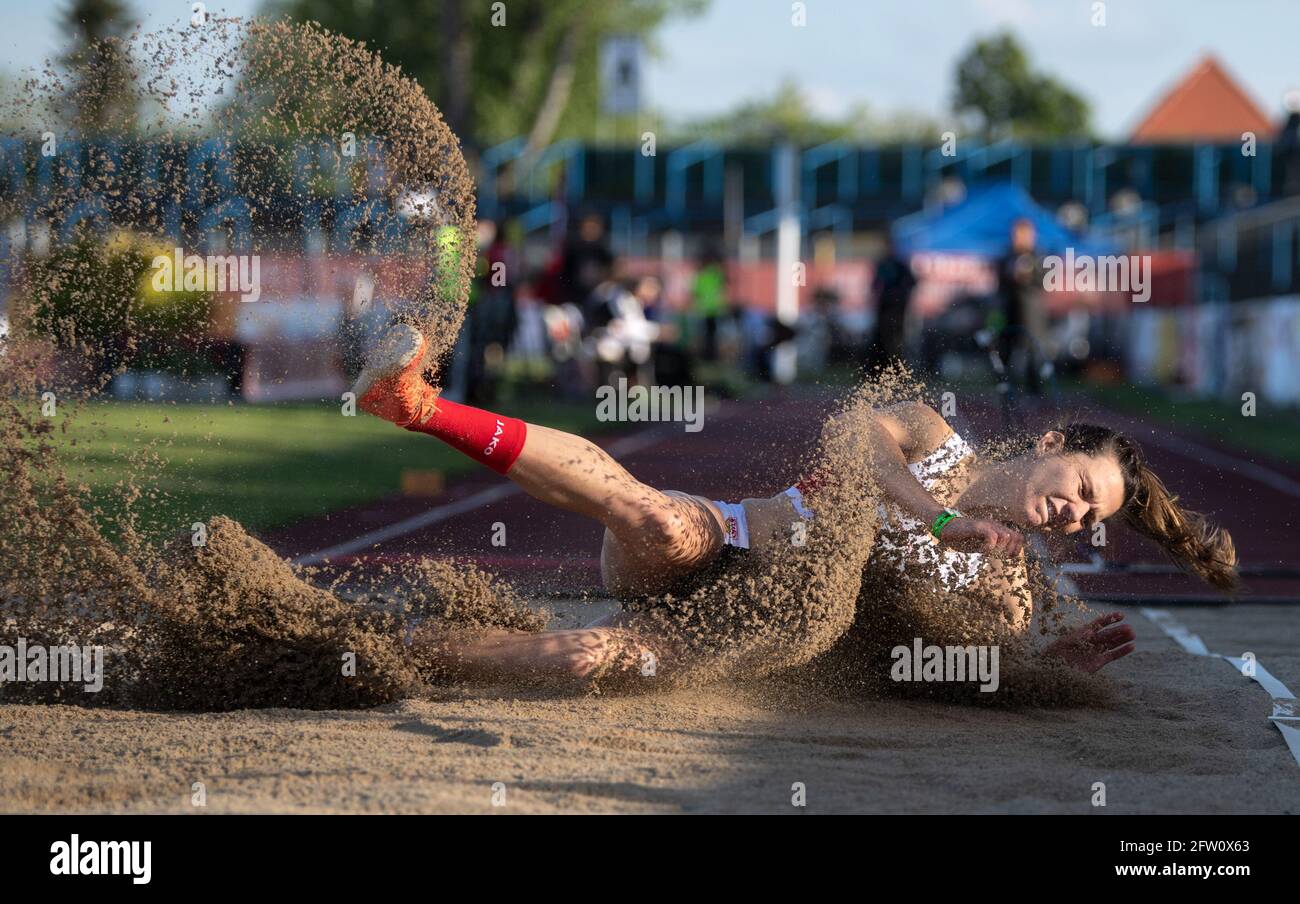 Alina rotaru kottmann hires stock photography and images Alamy