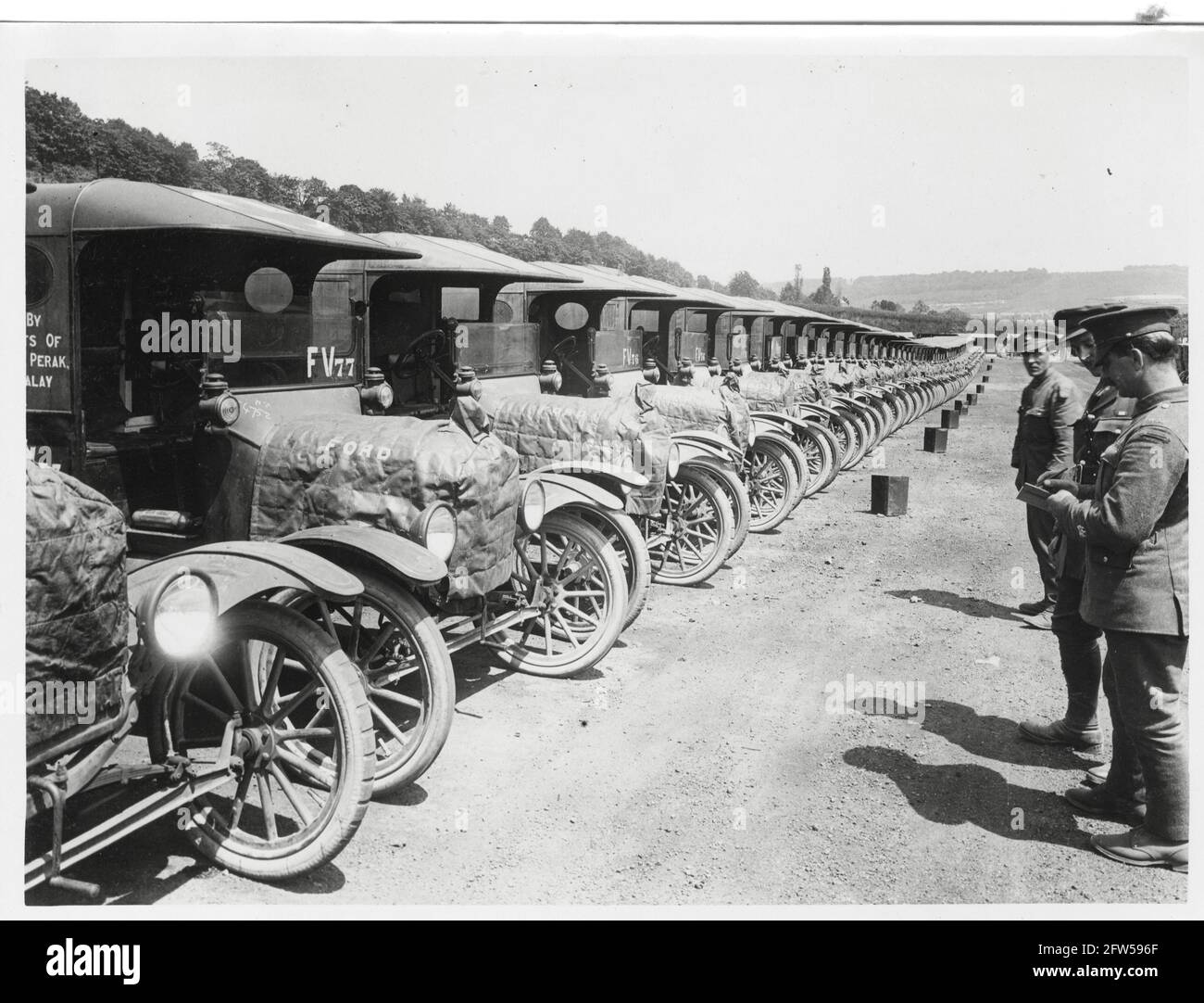 World War One, WWI, Western Front - A line-up of motor ambulances Stock Photo