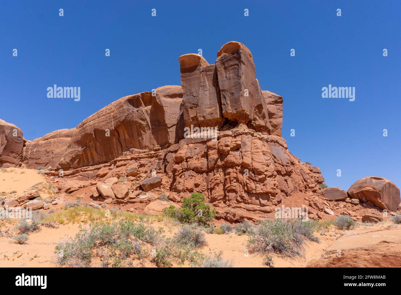 Sandstone towers in Utah desert Stock Photo