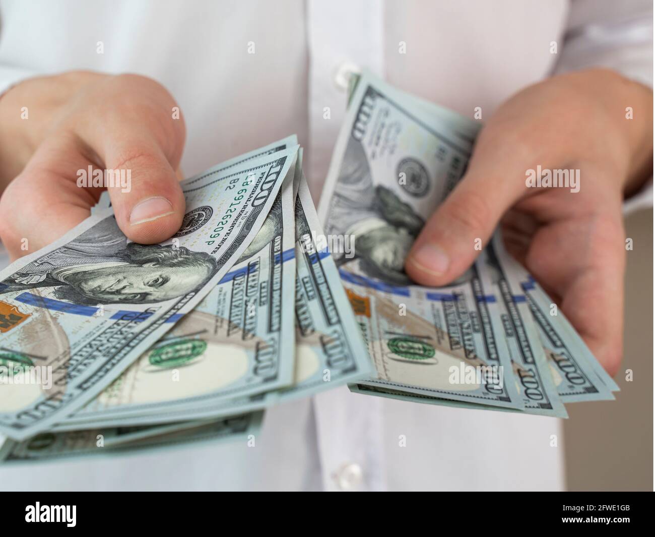 Account satisfaction hi-res stock photography and images - Alamy