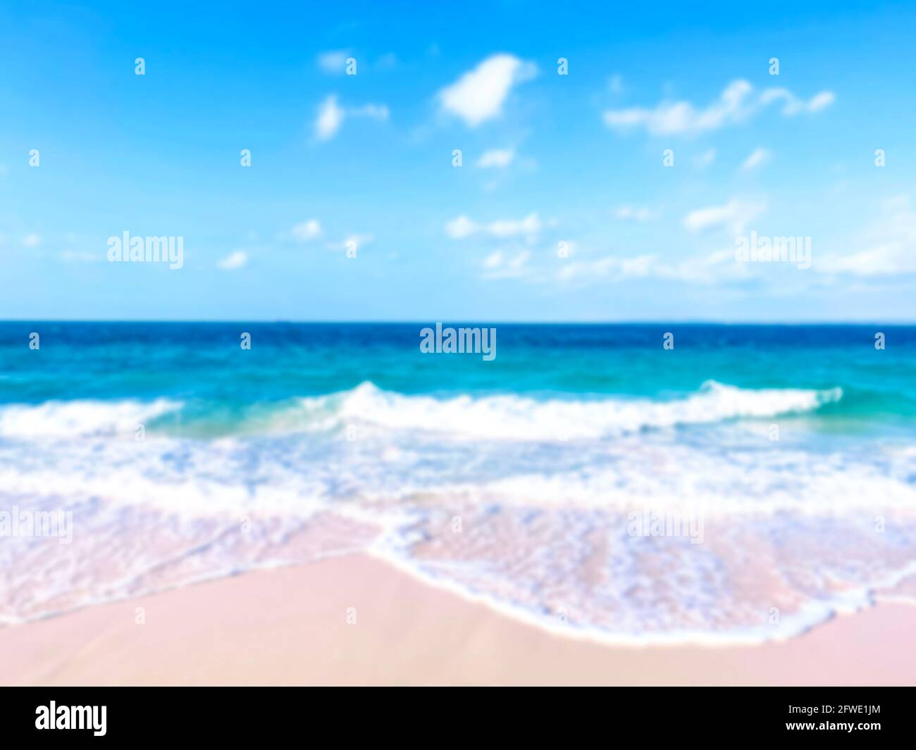 Defocused blurred sea hi-res stock photography and images - Alamy