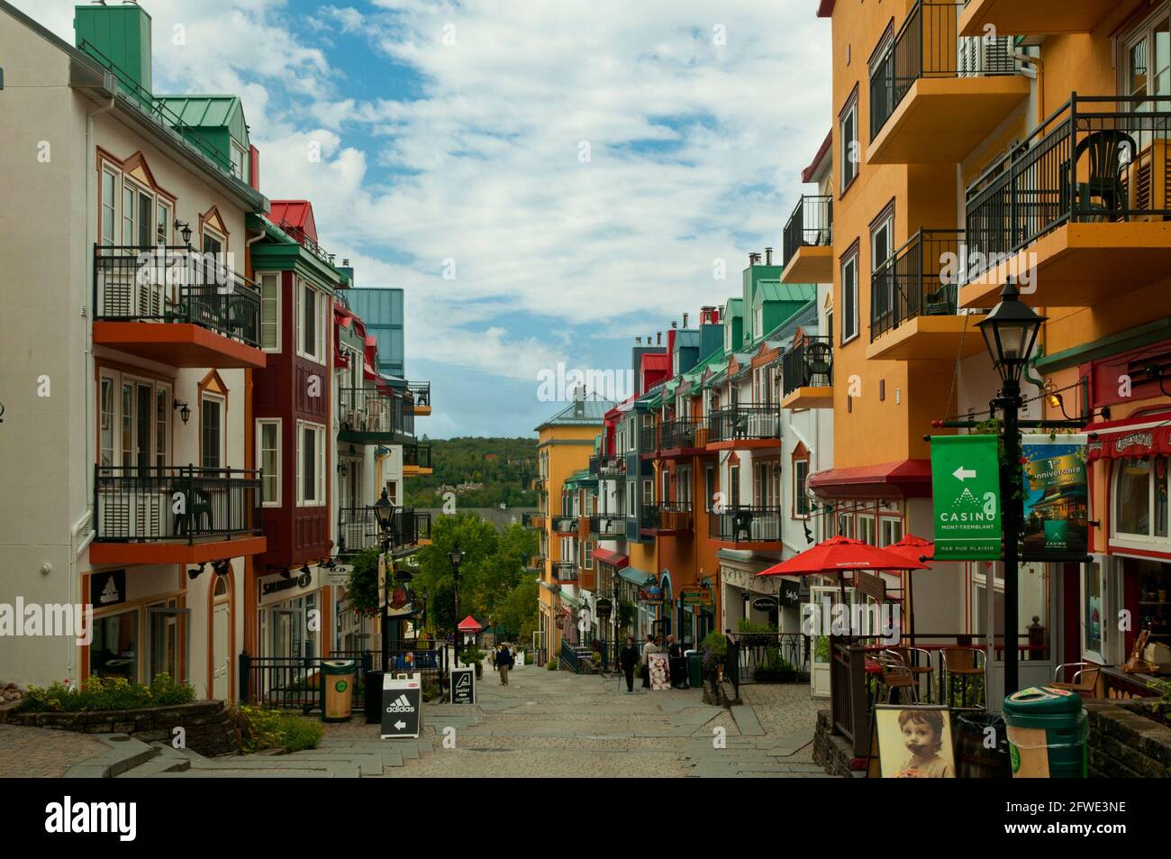 Mont tremblant village hires stock photography and images Alamy