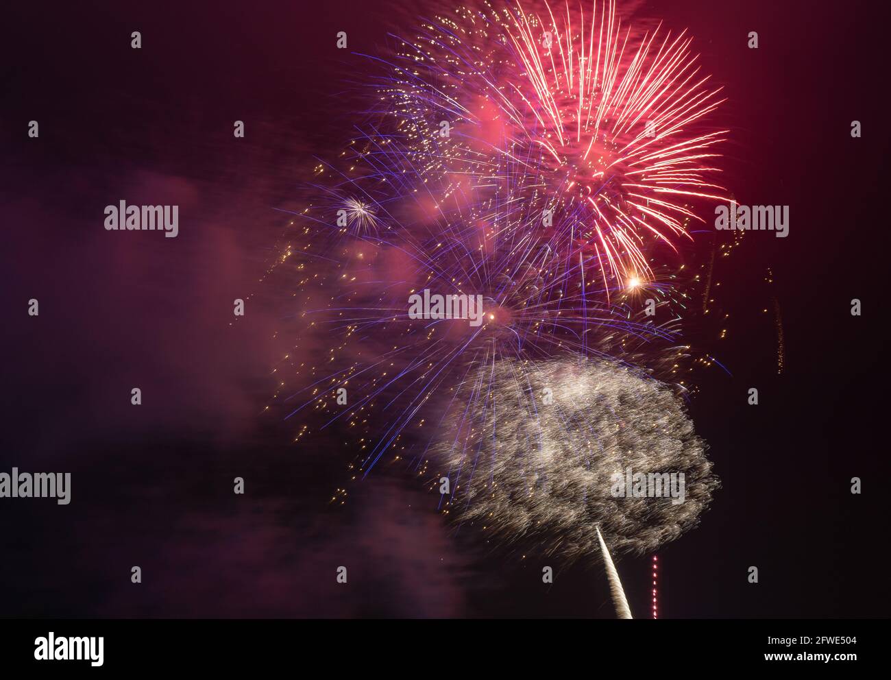 Fireworks On The Riverbank Of Saigon City Vietnam Stock Photo Alamy