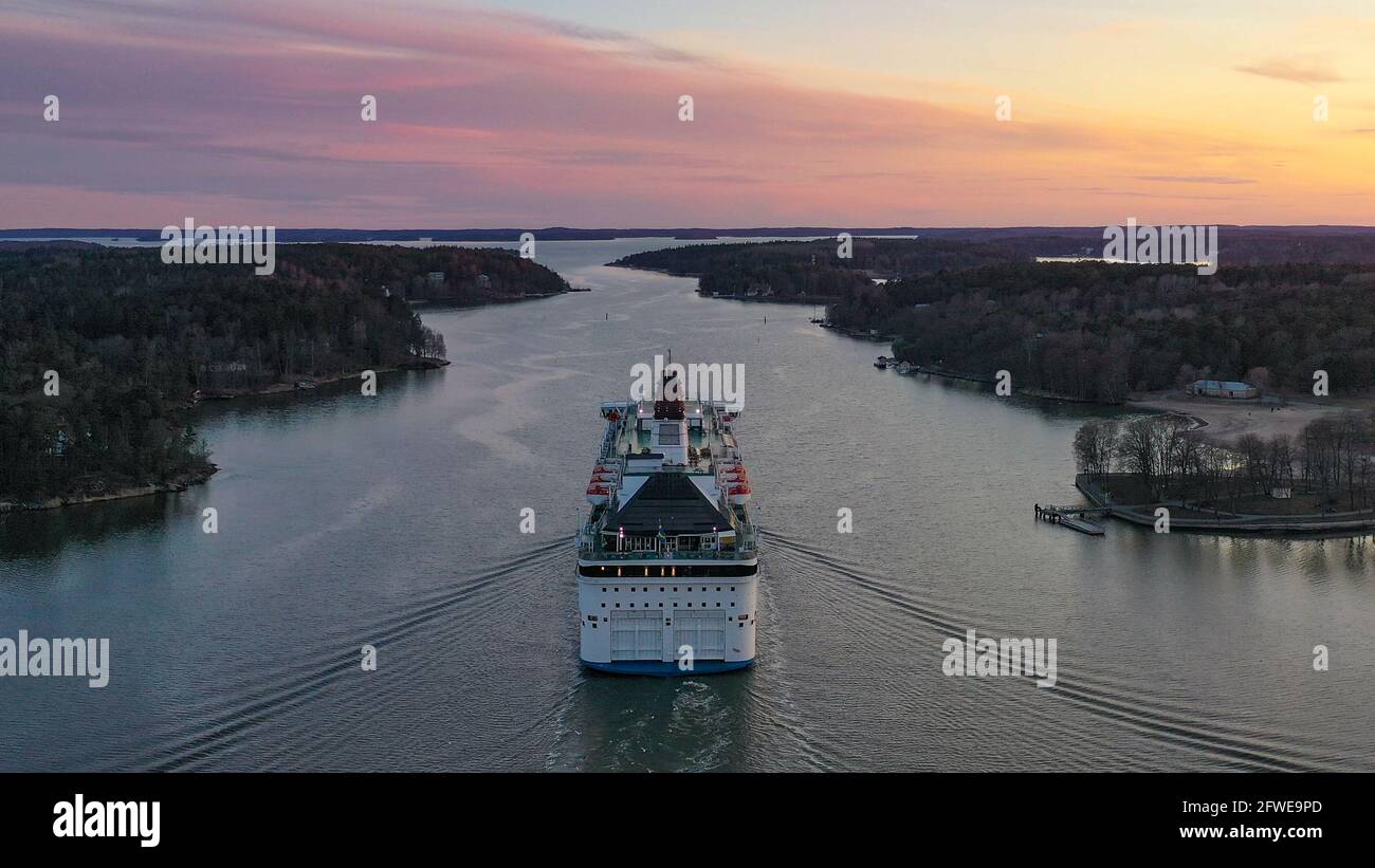 Cruise ferry leaving Turku and passing Ruissalo Island. Stock Photo