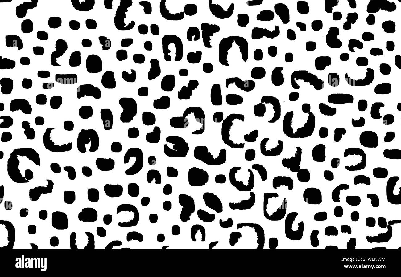 Leopard print background Black and White Stock Photos & Images - Alamy