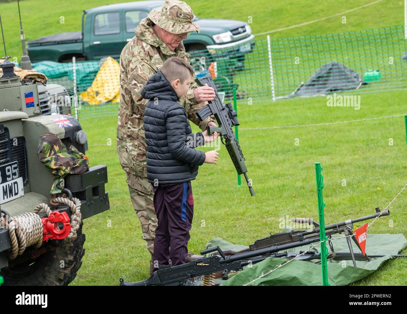 Brentwood Essex 22nd May 2021 The Weald Park Country show, Weald Festival of Dogs, Weald Festival of cars, Weald Country Park, Brentwood Essex, army display, Credit: Ian Davidson/Alamy Live News Stock Photo