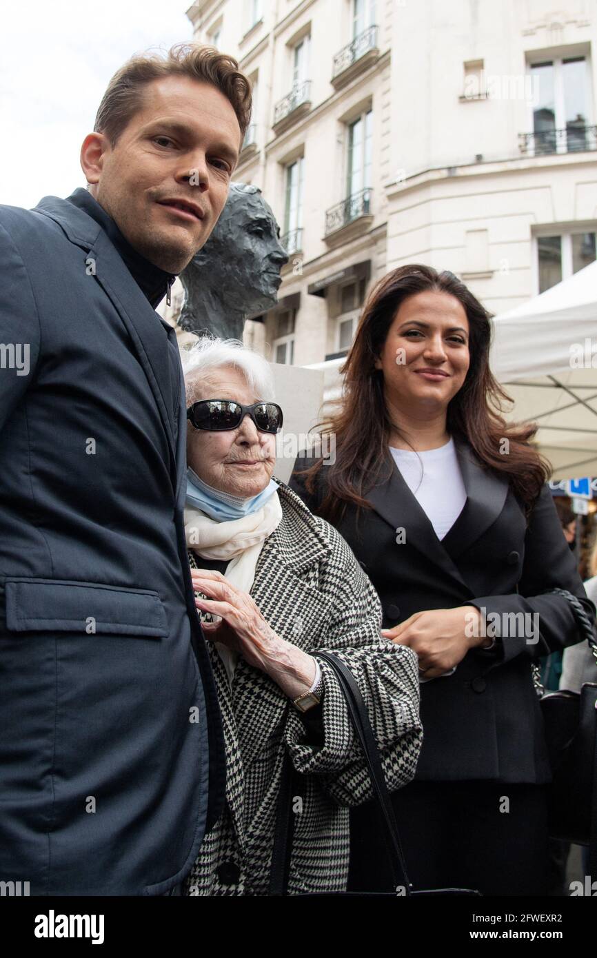 Nicolas Aznavour (son of Charles Aznavour), Aida Aznavourian (sister of Charles Aznavour) and Kristina Sarkisyan attending the unveilling of a statue representing Charles Aznavour in Paris, France, on May 22, 2021. Photo by Aurore Marechal/ABACAPRESS.COM Stock Photo