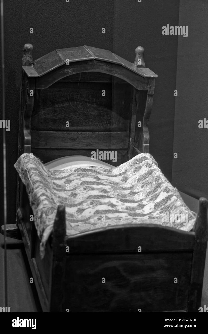 Photo baby cot Stock Photo Alamy
