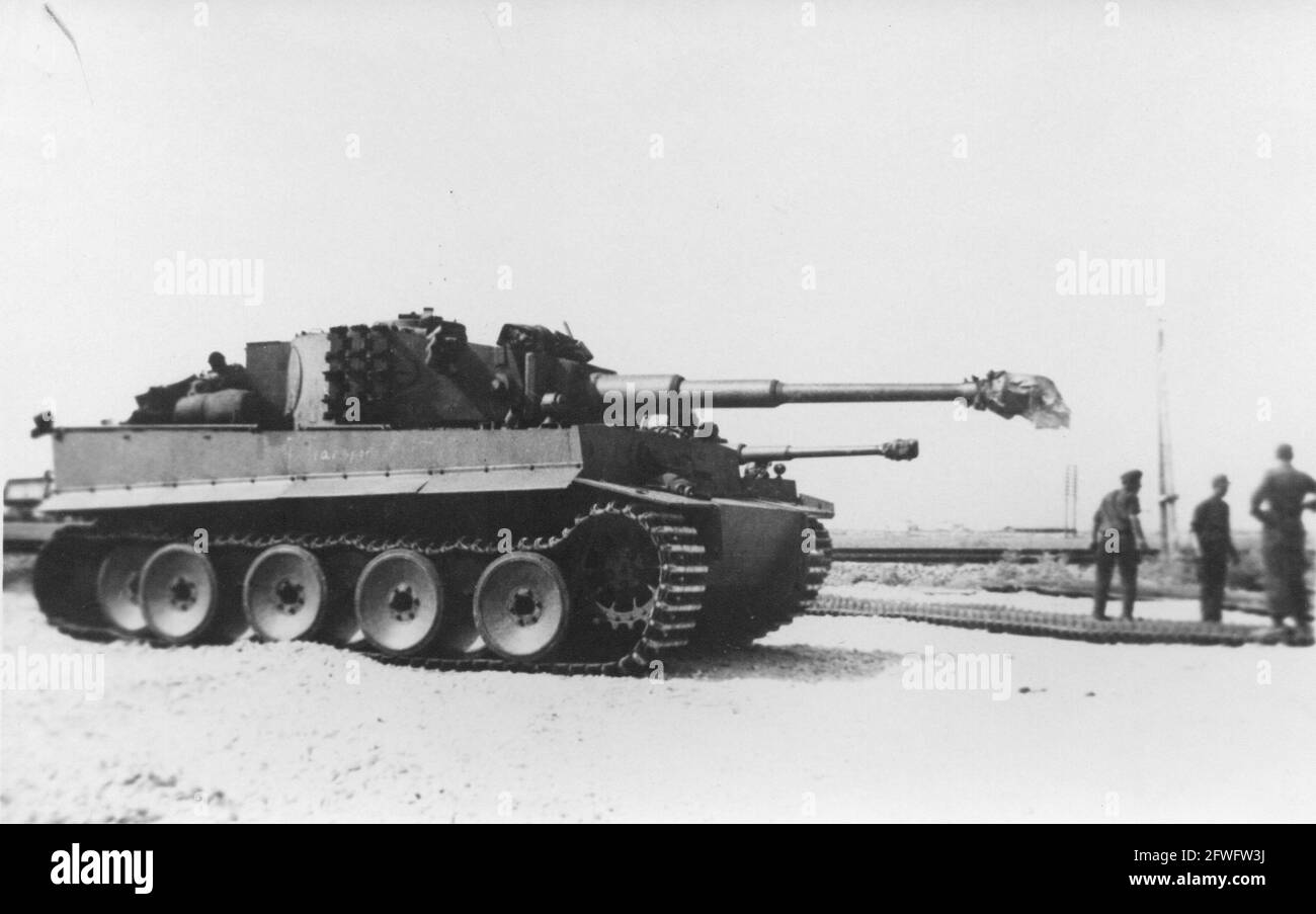 WWII german Tiger I panzer tank, North African Compaign 1942 Stock Photo