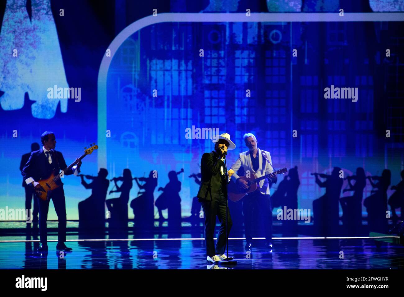 The black mamba singer hi-res stock photography and images - Alamy