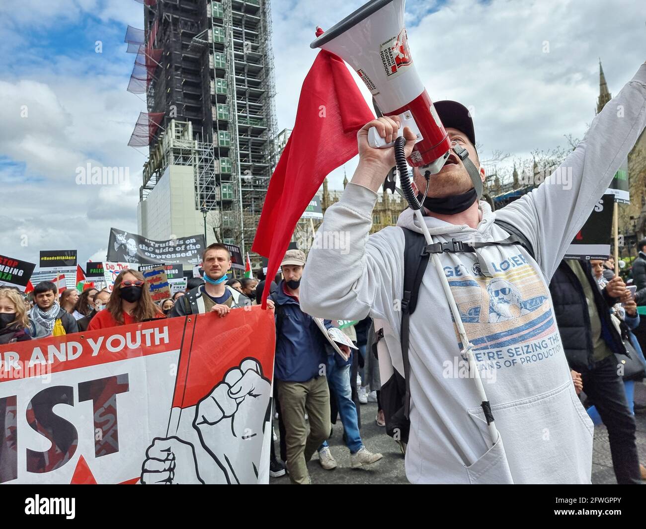 Central London, England. 22nd May 2021. Thousands of people attend a rally in support of free Palestine and an end to illegal occupation of Gaza. Credit: Majority World CIC/Alamy Live News Stock Photo