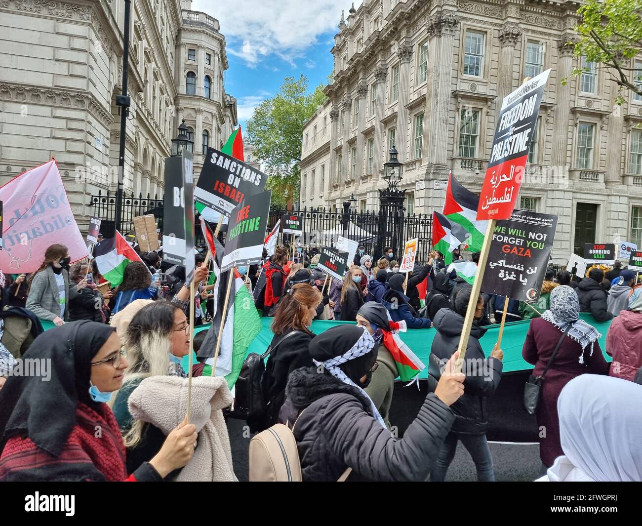 Central London, England. 22nd May 2021. Thousands of people attend a rally in support of free Palestine and an end to illegal occupation of Gaza. Credit: Majority World CIC/Alamy Live News Stock Photo