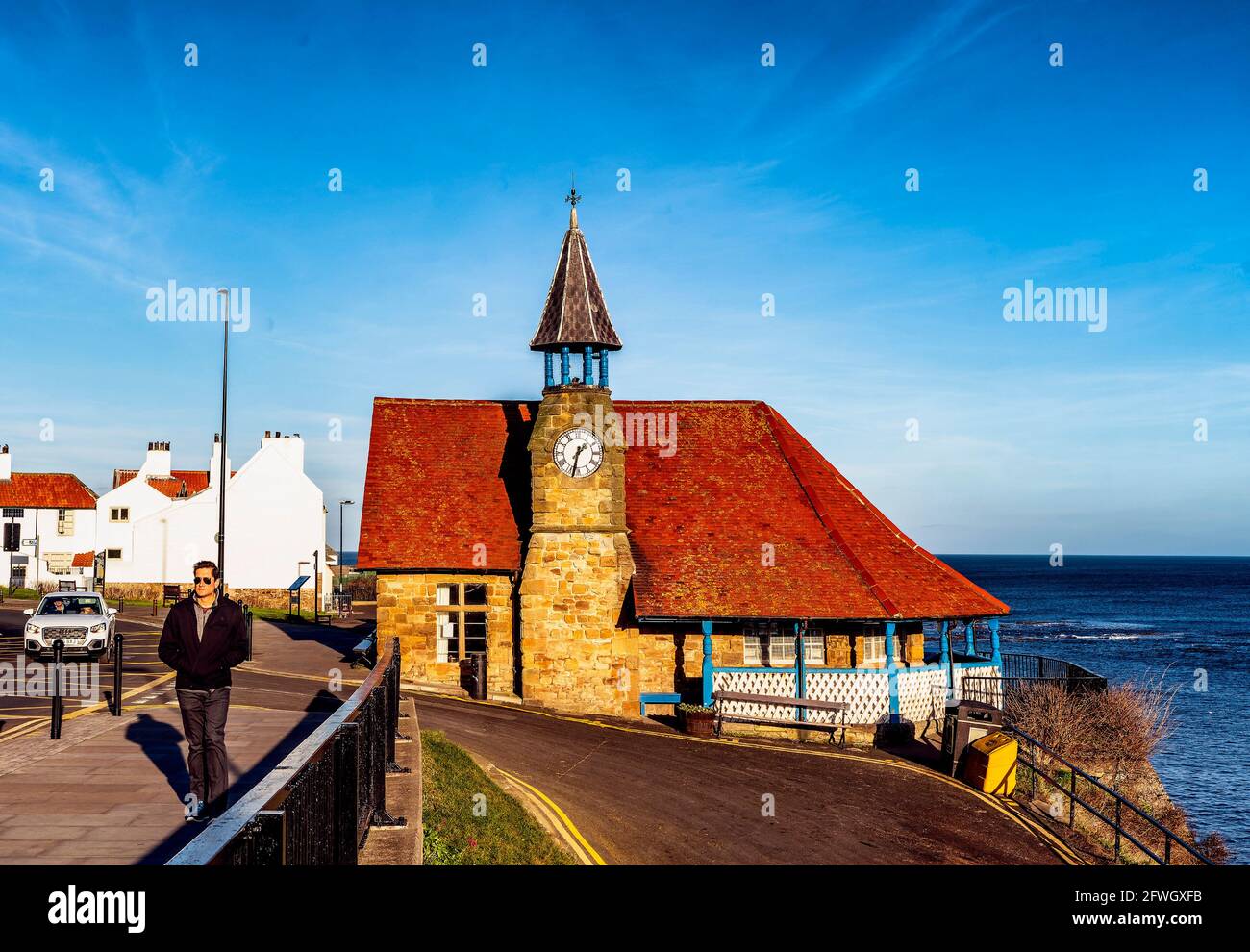 Cullercoats watch house hi-res stock photography and images - Alamy