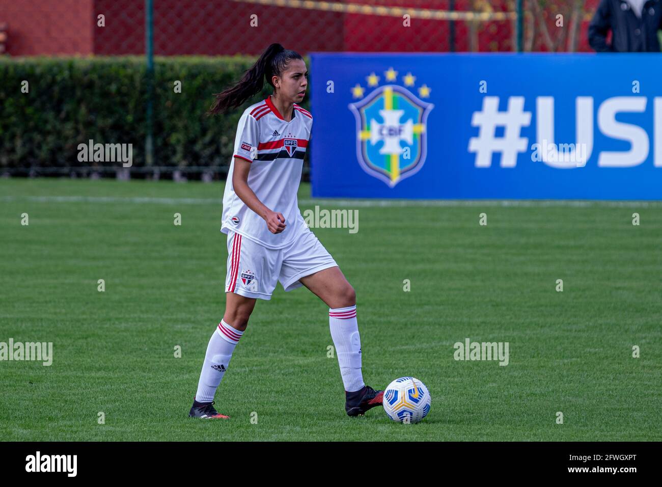 Cotia, Brazil. 22nd May, 2021. The referee Daiane Caroline Muniz in the  match between São Paulo X Napoli, valid for the 9th round of the Brazilian  Series A1 Championship of 2021 for