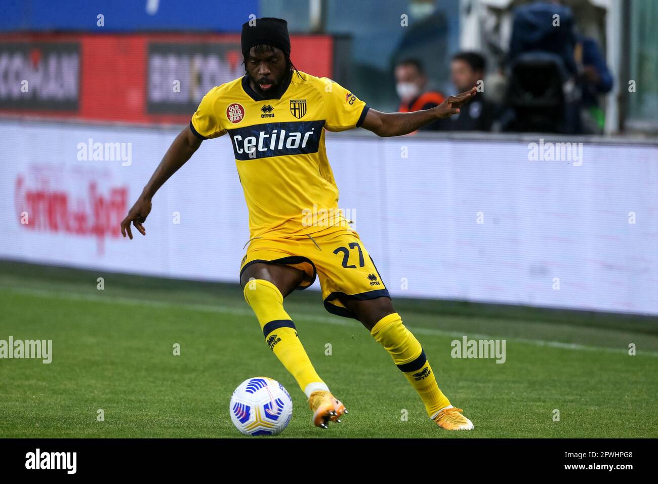 GENOA, ITALY - MAY 22: Gervinho of Parma Calcio during the Serie A match between UC Sampdoria and Parma Calcio at Stadio Luigi Ferraris on May 22, 2021 in Genoa, Italy (Photo by Ciro Santangelo/Orange Pictures) Stock Photo