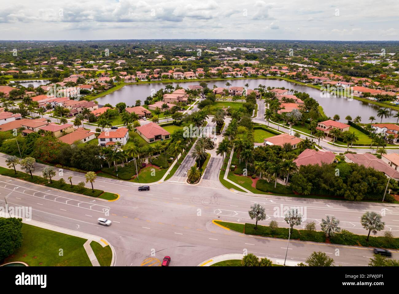 Aerial photo of single family homes in Cooper City neighborhoods