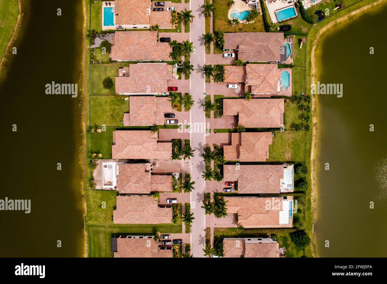 Aerial photo of single family homes in Cooper City neighborhoods