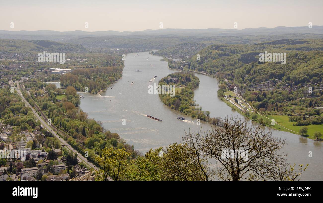 Blick auf den Rhein vom Drachen Fels Stock Photo
