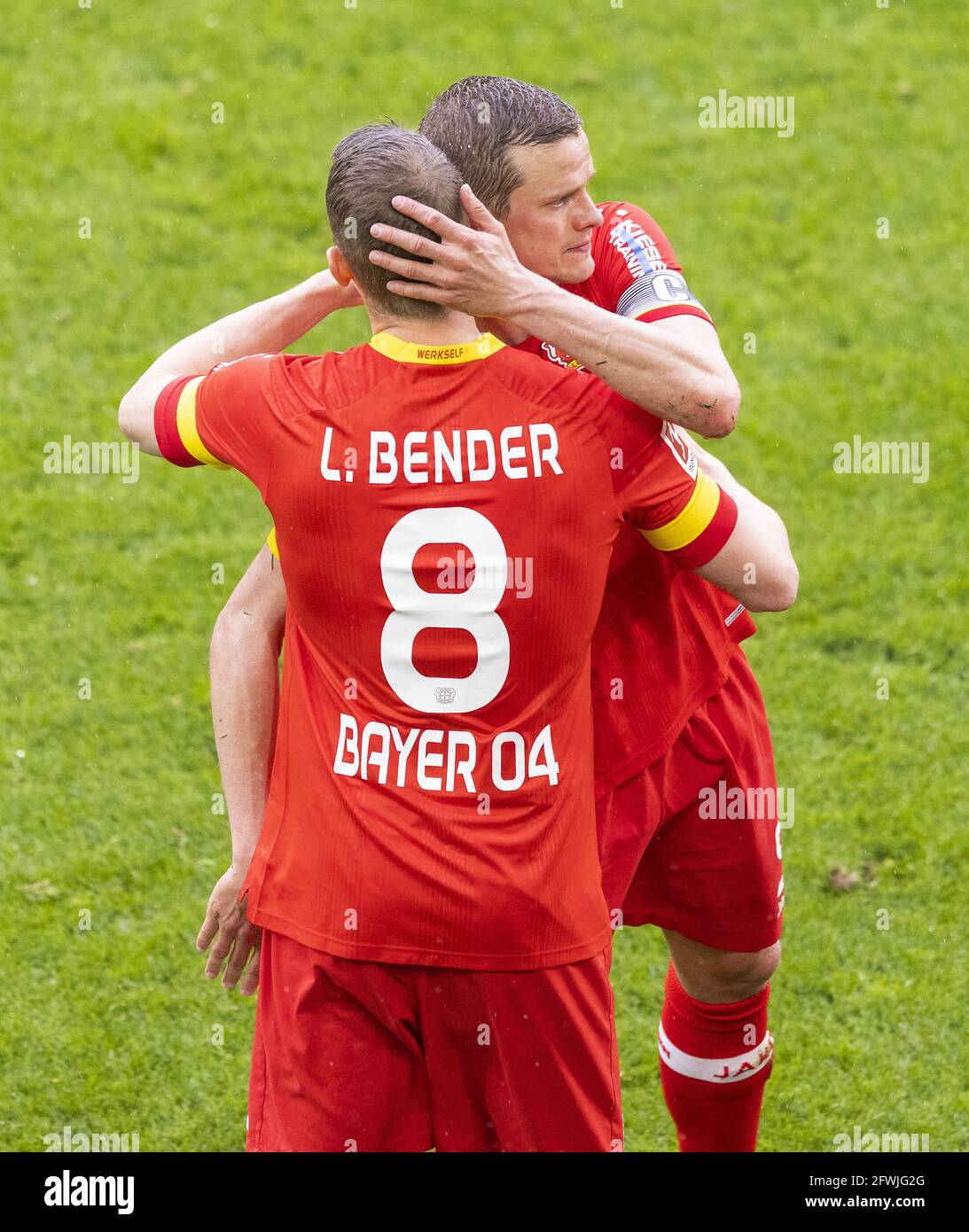 Lars Bender (Leverkusen), Sven Bender (Leverkusen) Borussia Dortmund - Bayer Leverkusen  22.05.2021, Fussball, 1. Bundesliga, Saison 2020/21  Foto: Mo Stock Photo