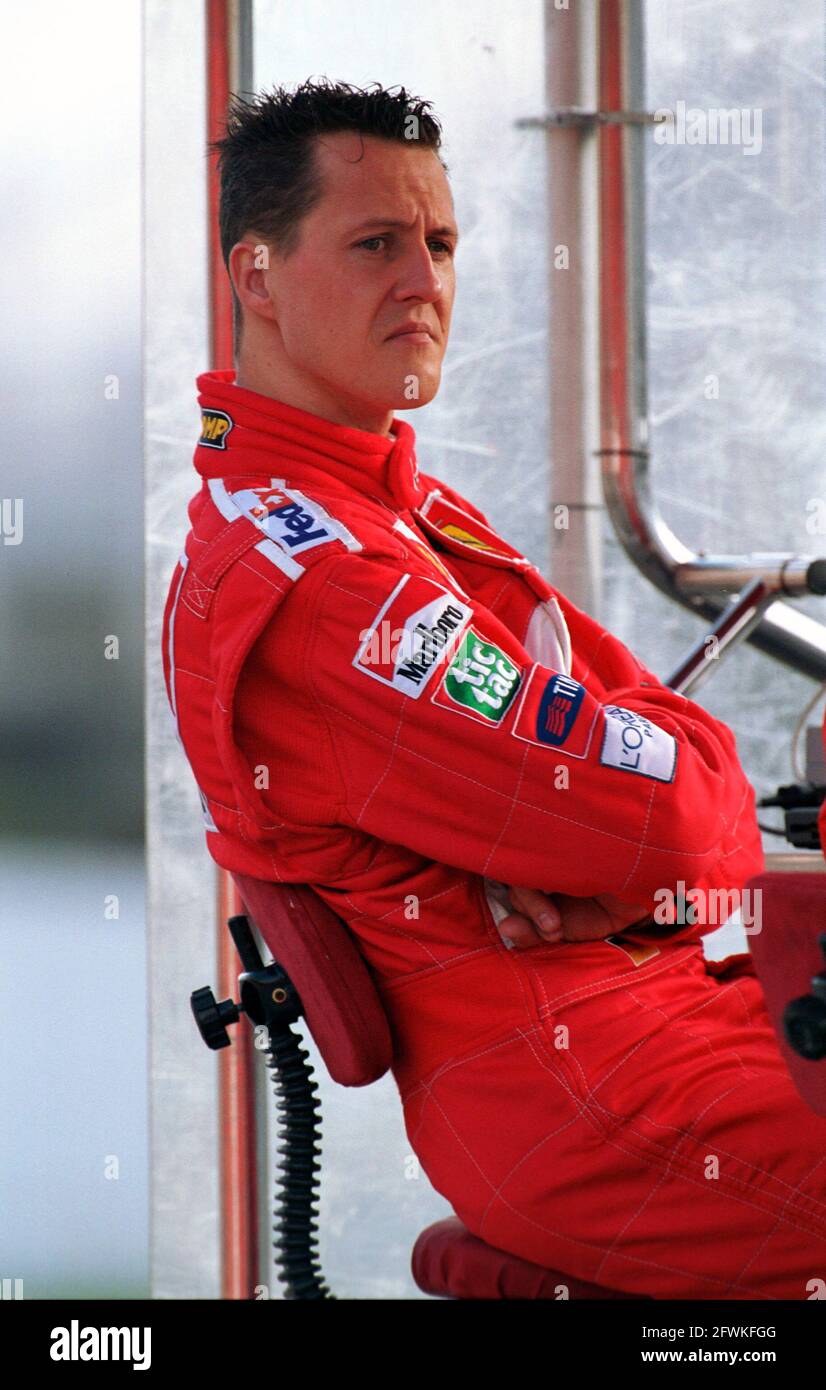 Michael schumacher in ferrari 2001 hi-res stock photography and images