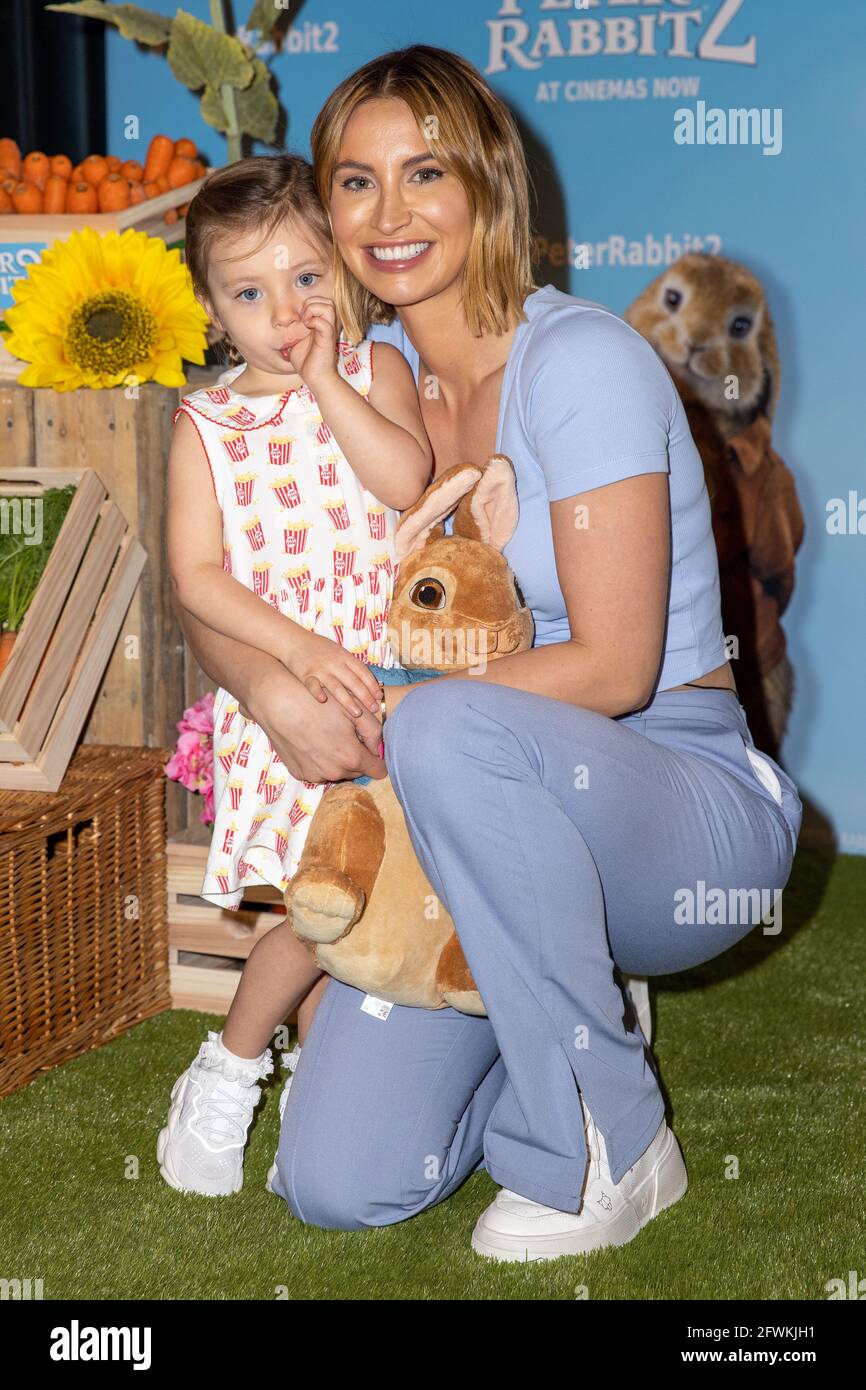 Ferne mccann and daughter hi-res stock photography and images - Alamy