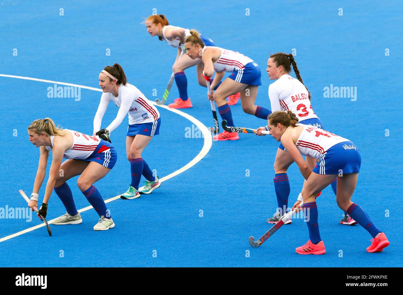 Great Britain's Lily Owsley, Great Britain's Laura Unsworth, Great Britain's Sarah Jones, Great Britain's Susannah Townsend, Great Britain's Grace Balsdon and Great Britain's Giselle Ansley (from left to right) prepare for a penalty corner during day two of the FIH Pro league match at Lee Valley Hockey and Tennis Centre. Picture date: Sunday May 23, 2021. Stock Photo