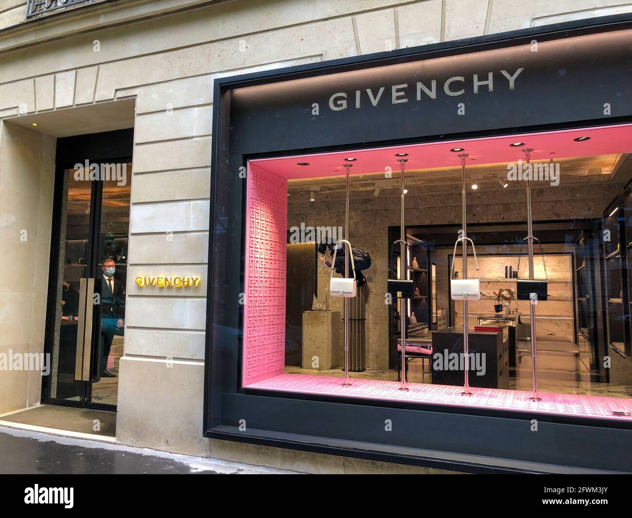 Paris, France, French Luxury Clothing Store Front, Givenchy Boutique,  Prestige consumer, outside, lvmh montaigne Stock Photo - Alamy