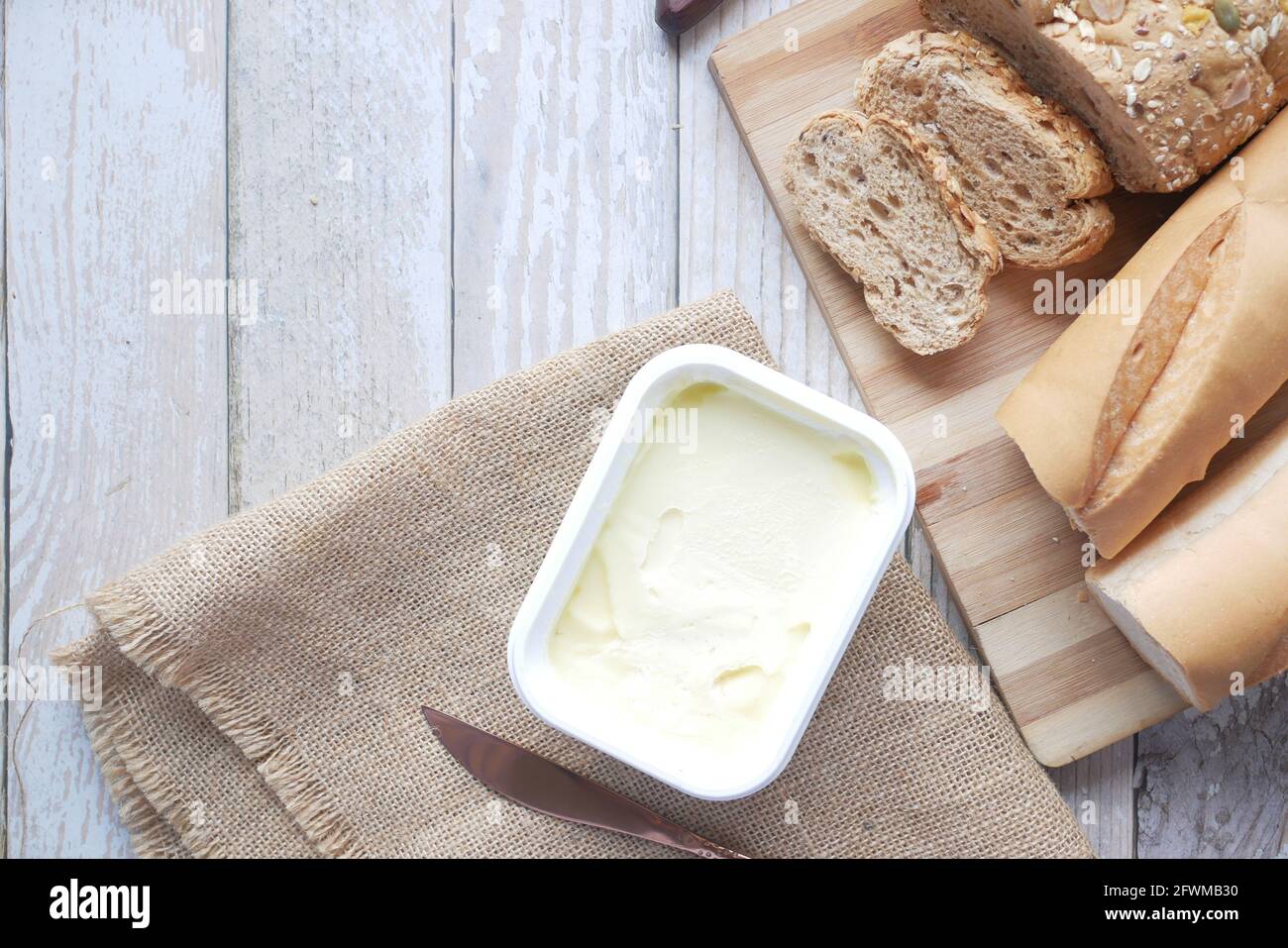 Bred Butter High Resolution Stock Photography And Images Alamy Bred Butter High Resolution Stock Photography And Images Alamy