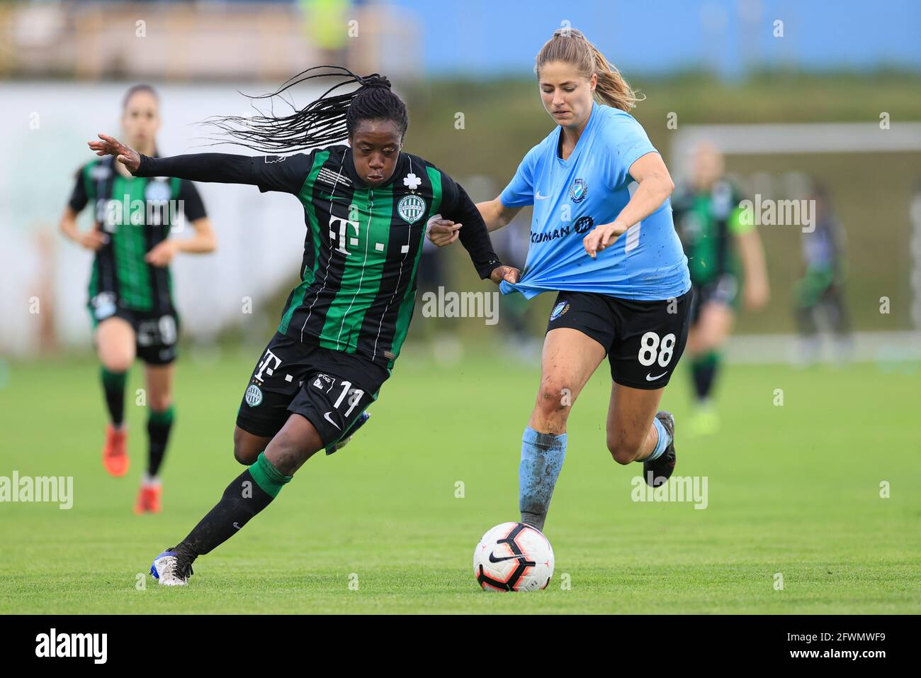 Ferencvarosi TC V MTK Budapest - Hungarian OTP Bank Liga 1-1 Editorial  Stock Photo - Image of dominik, daniel: 82251988