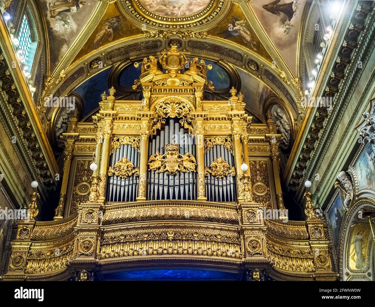Pipe organ in Pontifical Shrine of the Blessed Virgin of the Rosary of Pompei - Italy Stock Photo