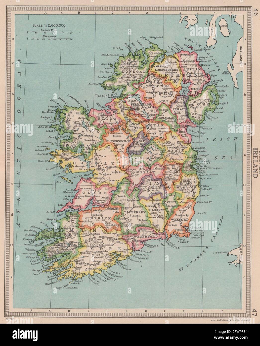 Ireland in provinces & counties. Antique map. BARTHOLOMEW 1949 old Stock Photo