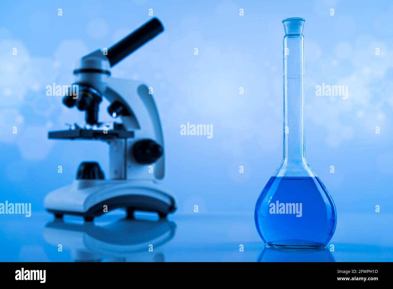 Microscope, Glassware, Laboratory beakers,Science experiment Stock ...