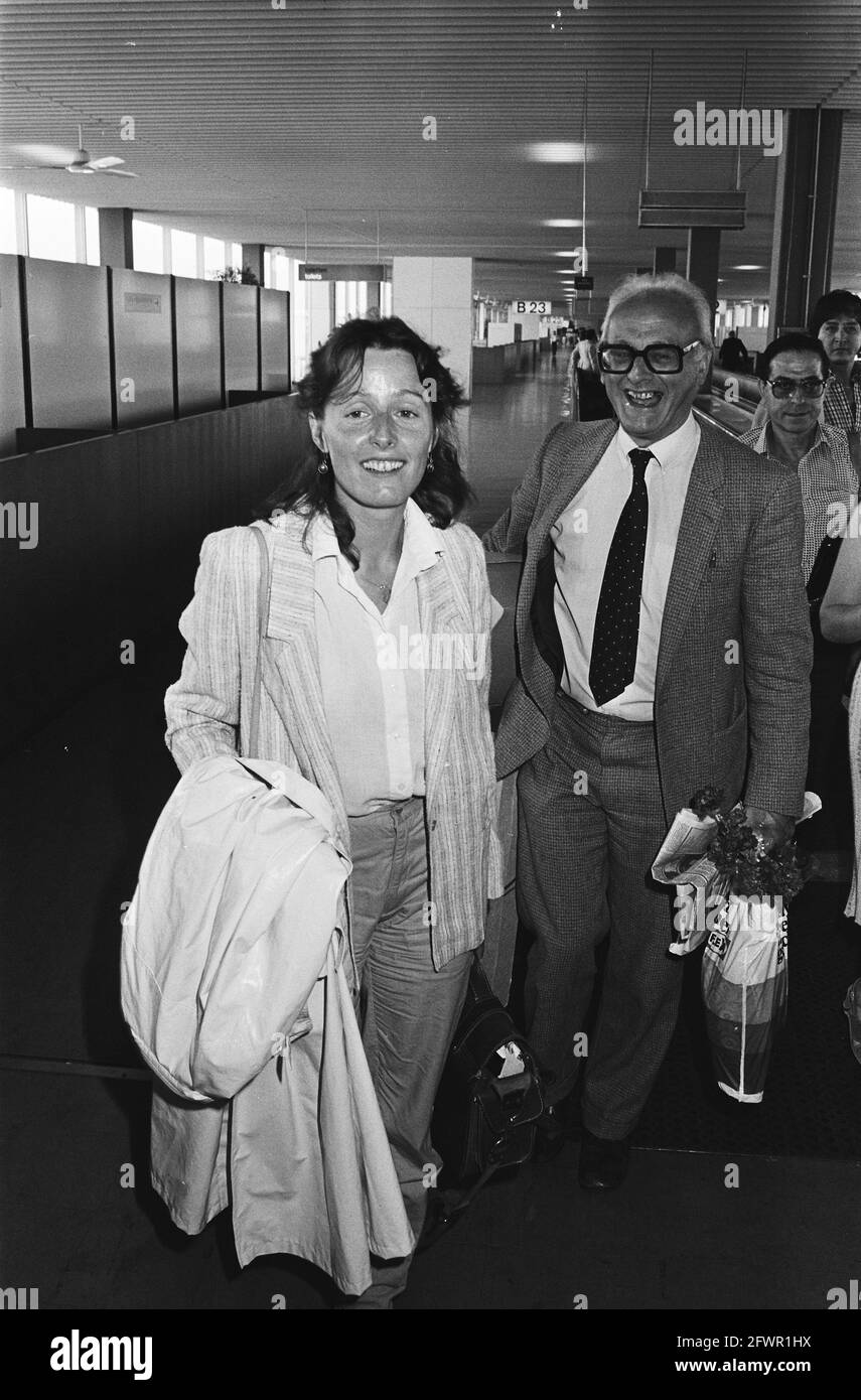 Mrs. Ina Brouwer (l) and Mr. Jaap Wolff, August 30, 1983, arrival and departure, politicians, The Netherlands, 20th century press agency photo, news to remember, documentary, historic photography 1945-1990, visual stories, human history of the Twentieth Century, capturing moments in time Stock Photo