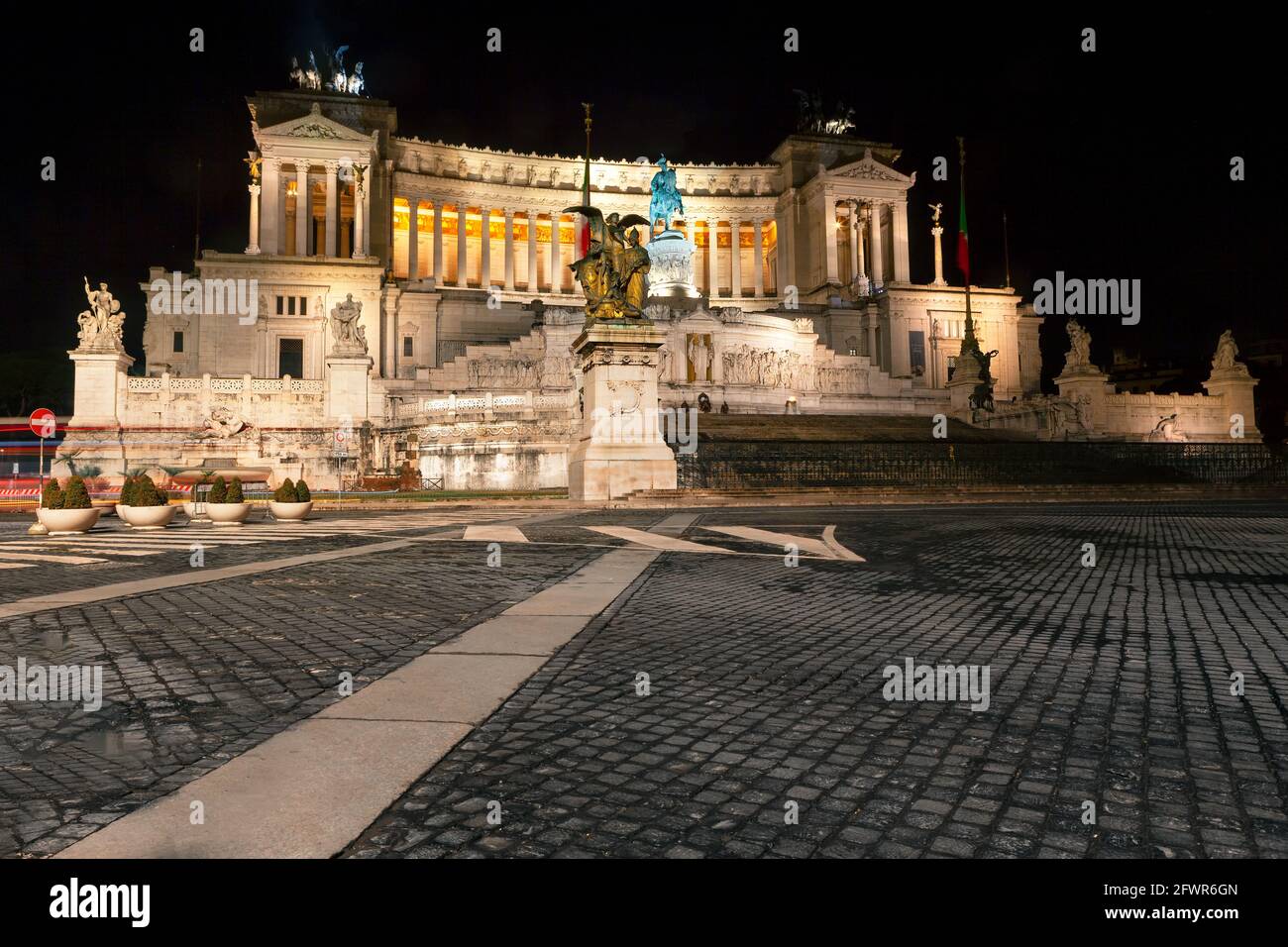 Altare della Patria - Opening hours, price and location - Rome