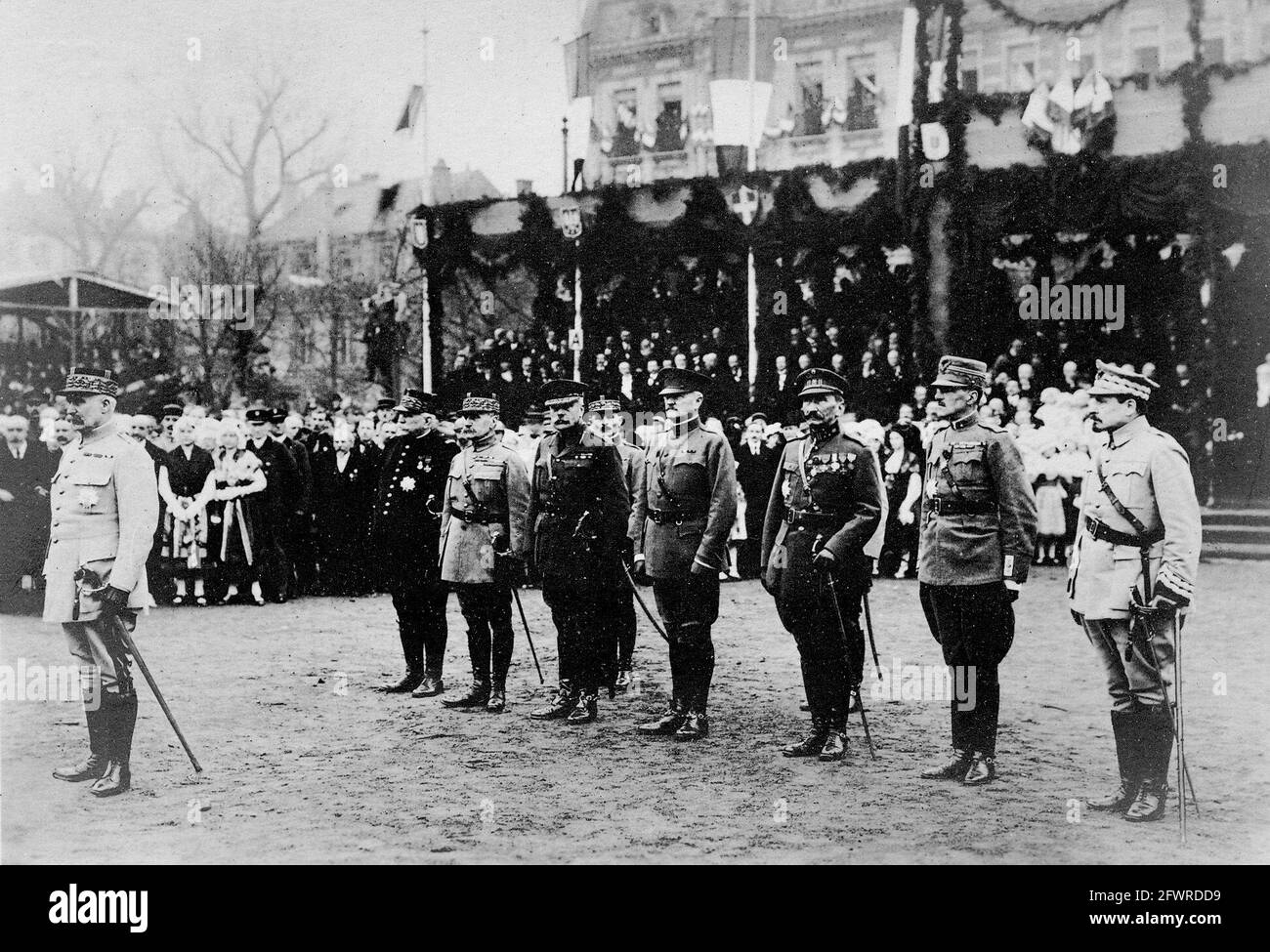 A ceremony at Metz on 8 December 1918 when the Baton of Marshal was presented to General Philippe Pétain of the French Army. Aligned behind him are (left to right): Marshall Joffre; Marshal Foch; Field Marshal Sir Douglas Haig; General John J. Pershing; General Gillain; General Albricci and General Haller. Stock Photo