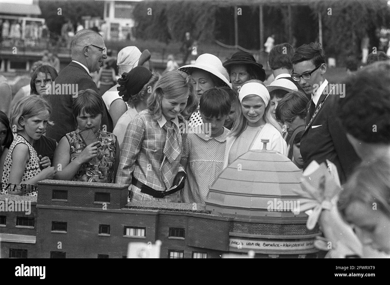 Princess Marie Astrid of Luxembourg opened Benelux exhibition at Madurodam. The Princess and of The Hague youth during a visit to Madurodam, June 14, 1968, Youth, visits, princesses, The Netherlands, 20th century press agency photo, news to remember, documentary, historic photography 1945-1990, visual stories, human history of the Twentieth Century, capturing moments in time Stock Photo