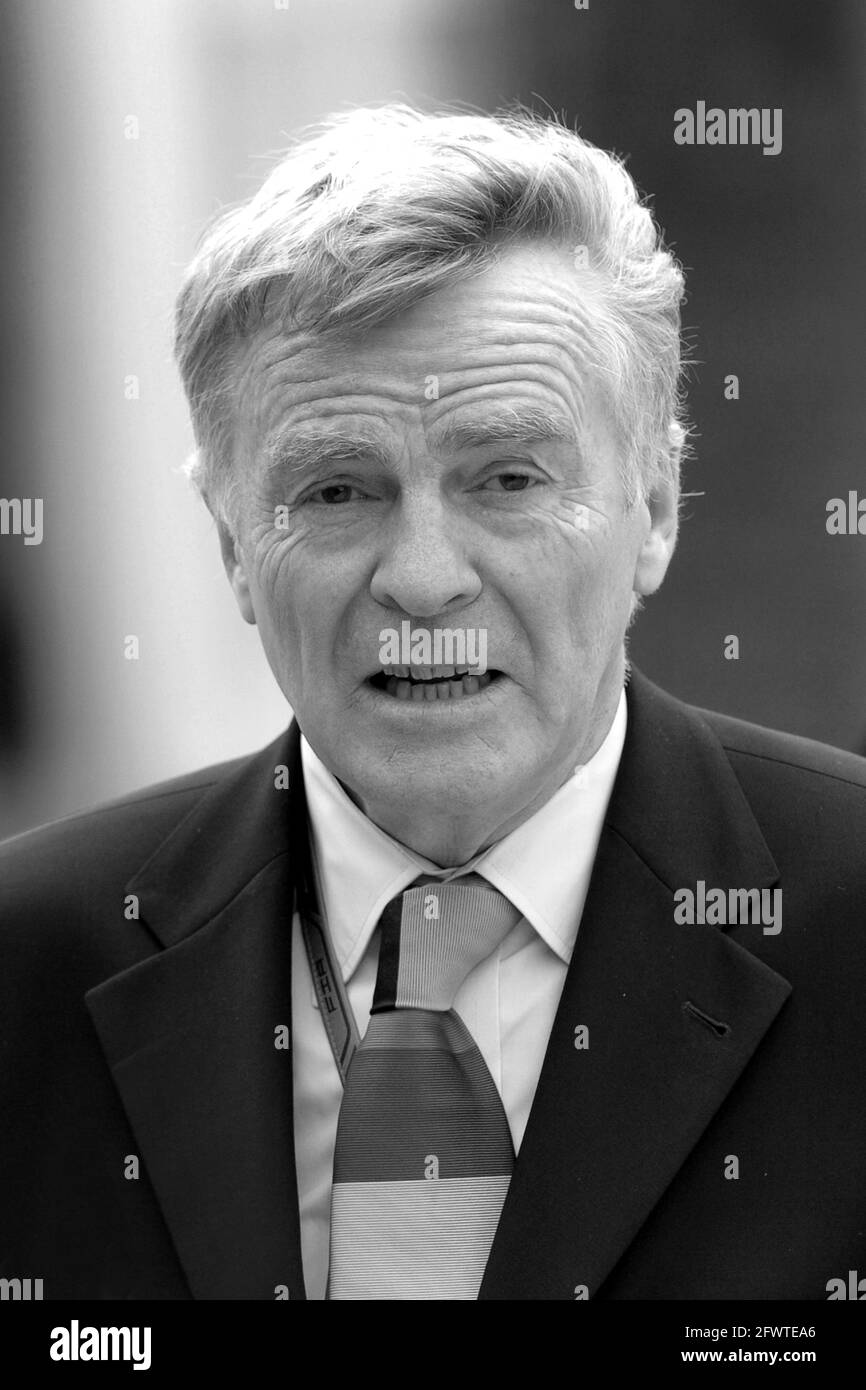 Sakhir, Bahrain. 24th May, 2021. Max Mosley is dead. The former racing driver and FIA President died at the age of 81. Archive photo: Max MOSLEY, GBR, FIA President, Portraet.Formula 1, Bahrain Grand Prix 2006.11.03.2006. Credit: dpa/Alamy Live News Stock Photo