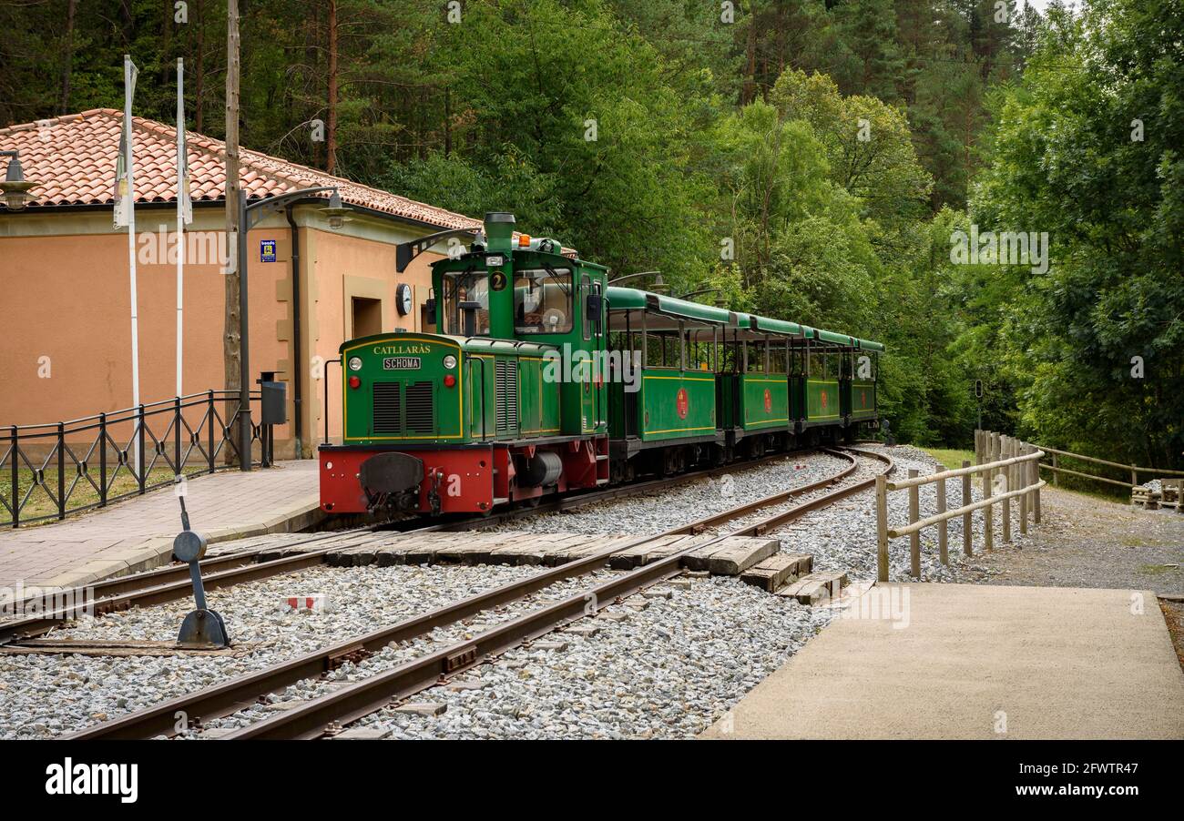 Tren del Ciment, at Clot del Moro station. The locomotive is named as the Catllaràs mountain range (Castellar de N'Hug, Catalonia, Spain) Stock Photo