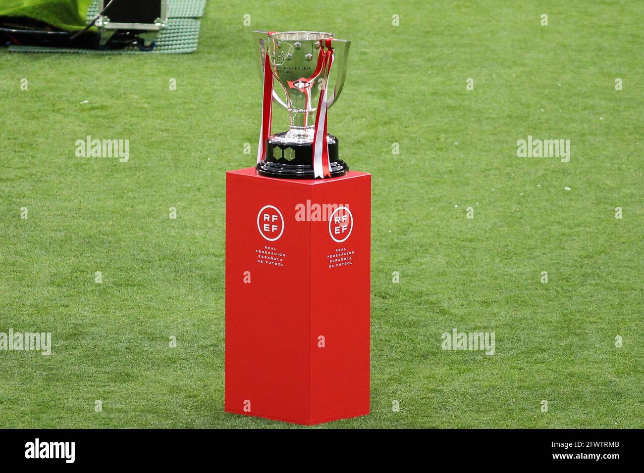 Primeira liga trophy hi-res stock photography and images - Alamy