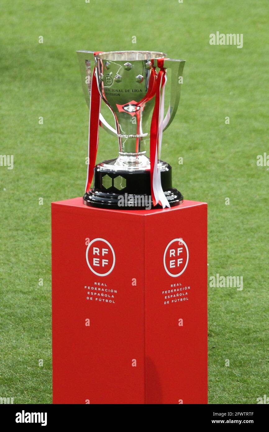 La Liga Trophy Hi res Stock Photography And Images Alamy