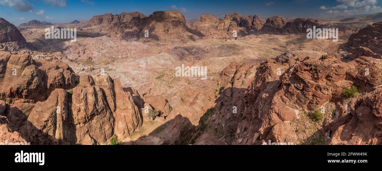 Panorama ancient city petra hi-res stock photography and images - Alamy