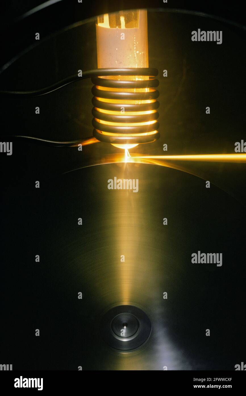 Molten metal cooled hires stock photography and images Alamy