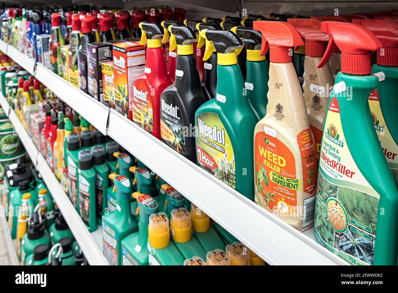 Weed killer hires stock photography and images Alamy