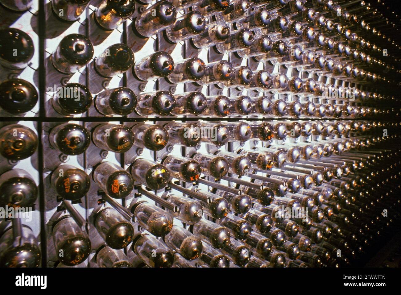 The First Vacuum Tubes Computers Telegraph