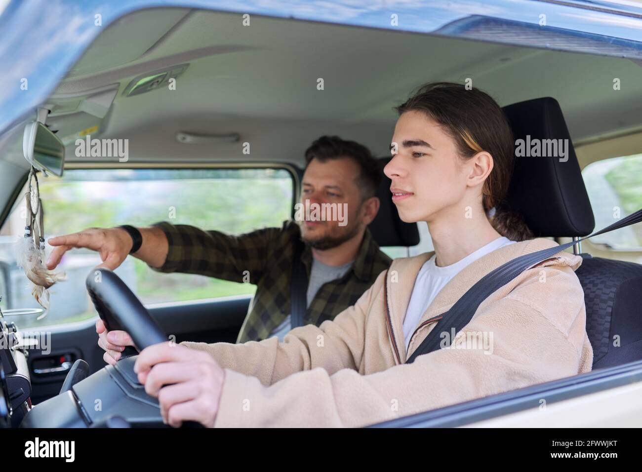 teenage-driver-lesson-parent-hi-res-stock-photography-and-images-alamy