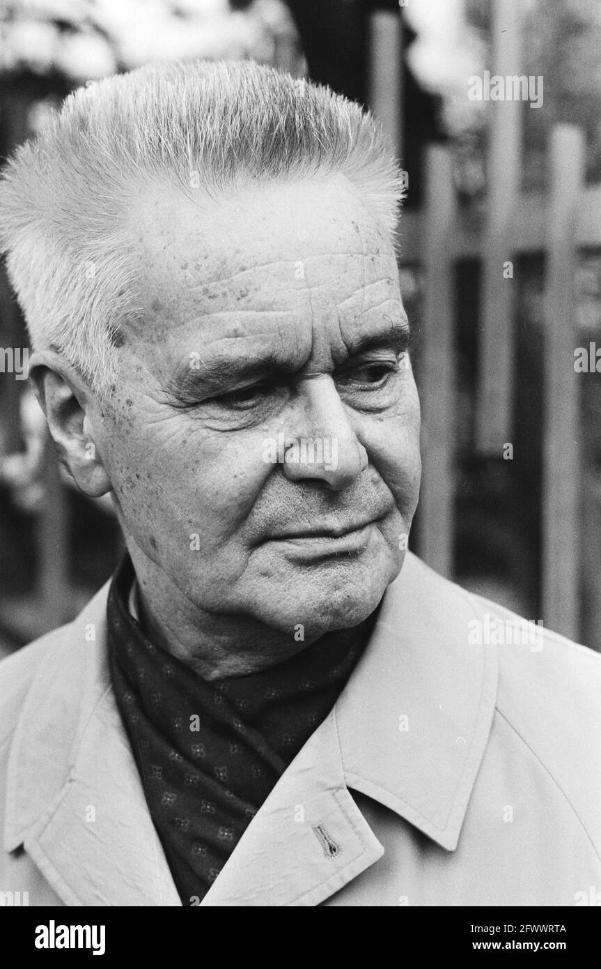 Prof. J. Tinbergen, Nobel laureate, November 2, 1982, Nobel laureates, Eastern Europe policy, committee members, economists, portraits, The Netherlands, 20th century press agency photo, news to remember, documentary, historic photography 1945-1990, visual stories, human history of the Twentieth Century, capturing moments in time Stock Photo