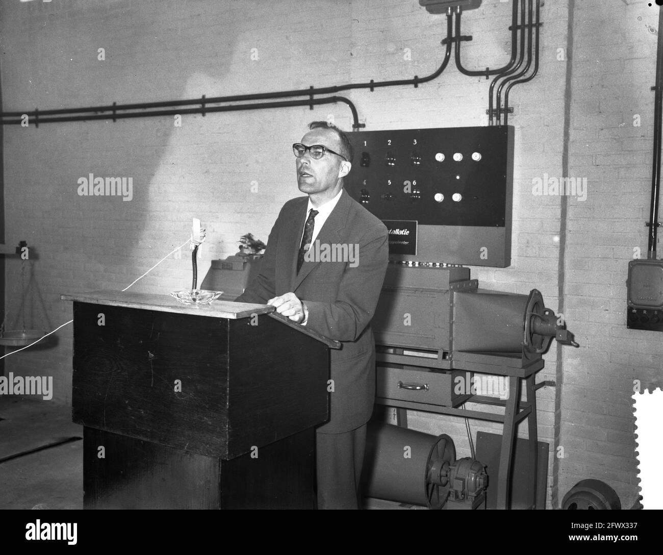 Assignments to the Kiekens Machine Factory at Landsmeer, June 14, 1960, Assignments, The Netherlands, 20th century press agency photo, news to remember, documentary, historic photography 1945-1990, visual stories, human history of the Twentieth Century, capturing moments in time Stock Photo