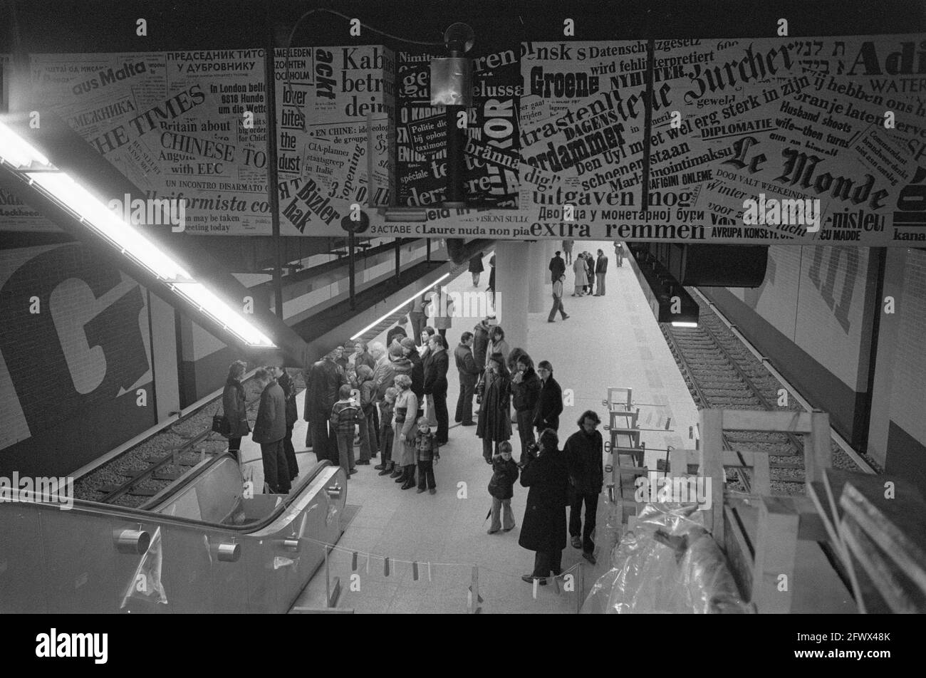 Metro amsterdam Black and White Stock Photos & Images - Page 3 - Alamy