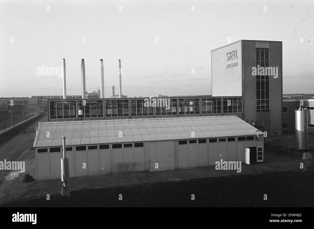 Opening of Shell Laboratory in Rijswijk. Exterior, 24 November 1961 ...