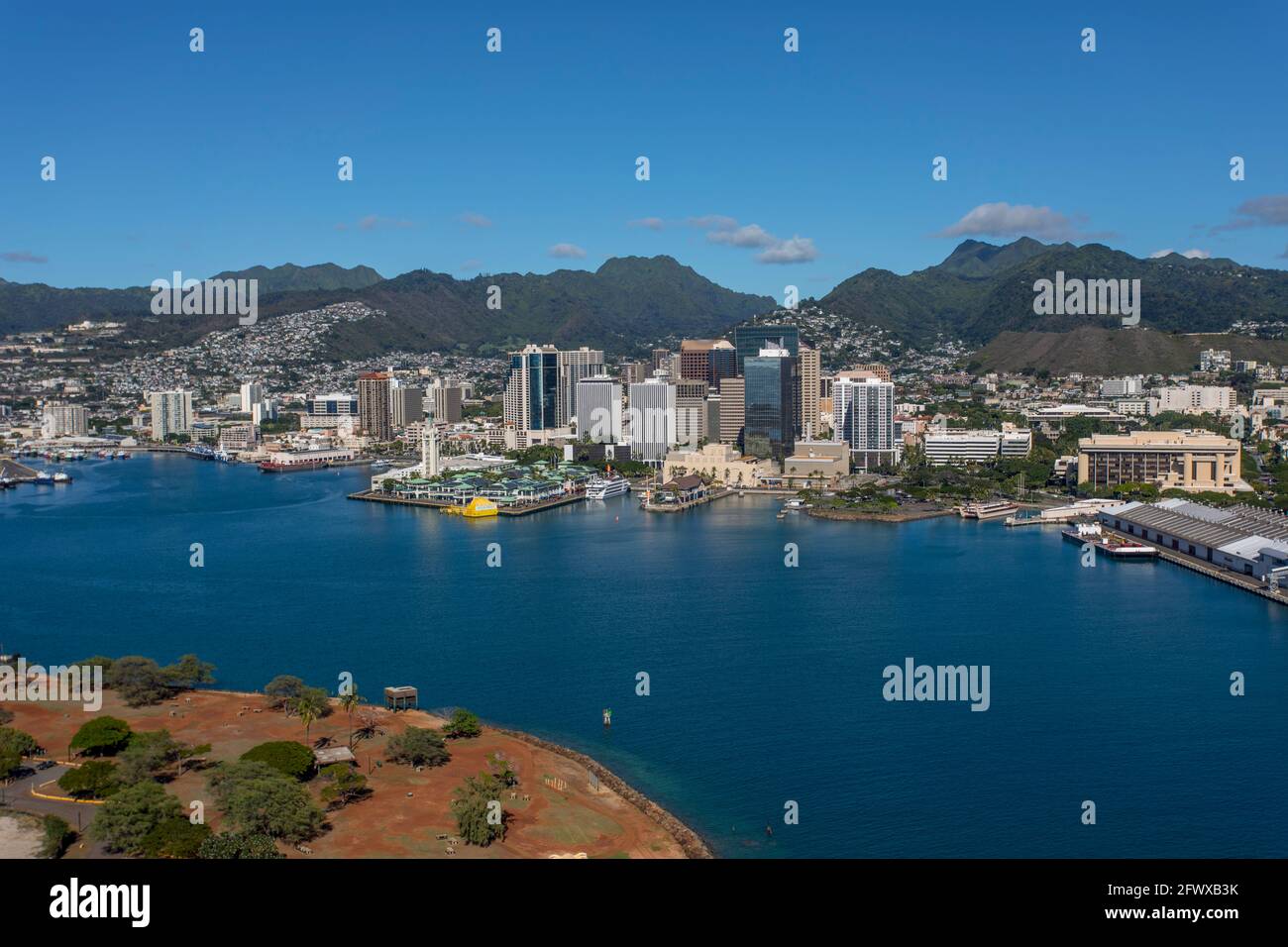 Drone oahu hi-res stock photography and images - Alamy